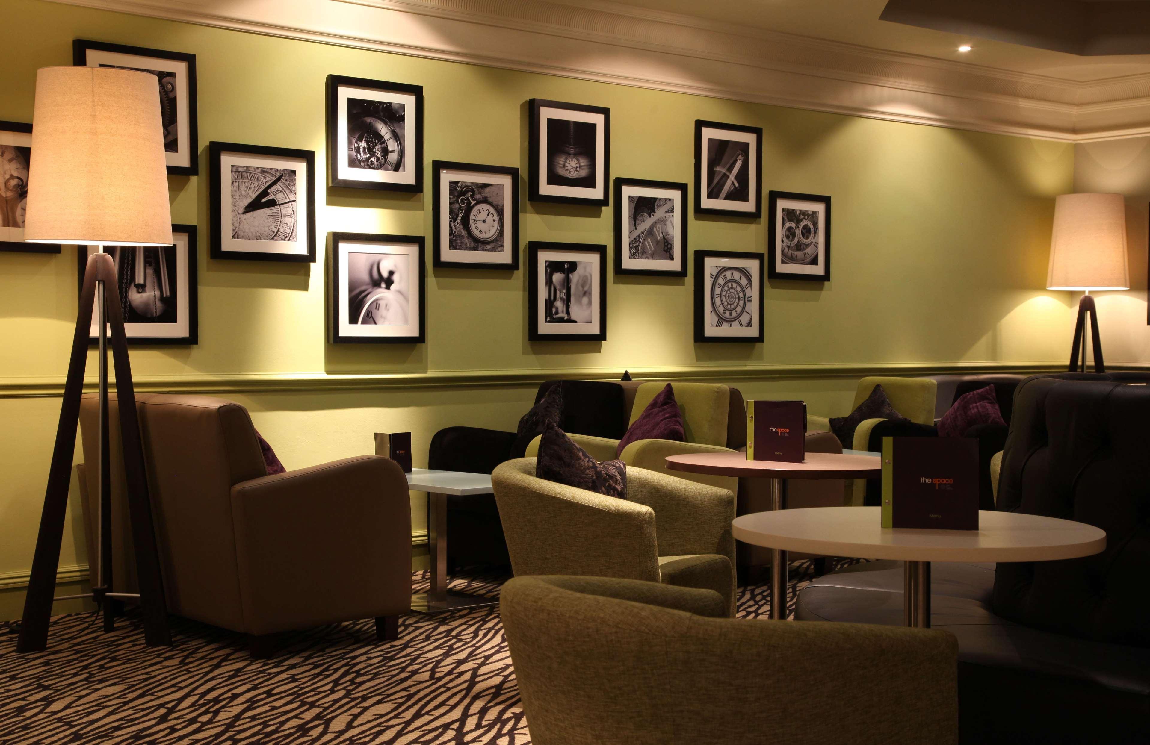 Doubletree By Hilton Glasgow Strathclyde Bellshill Buitenkant foto