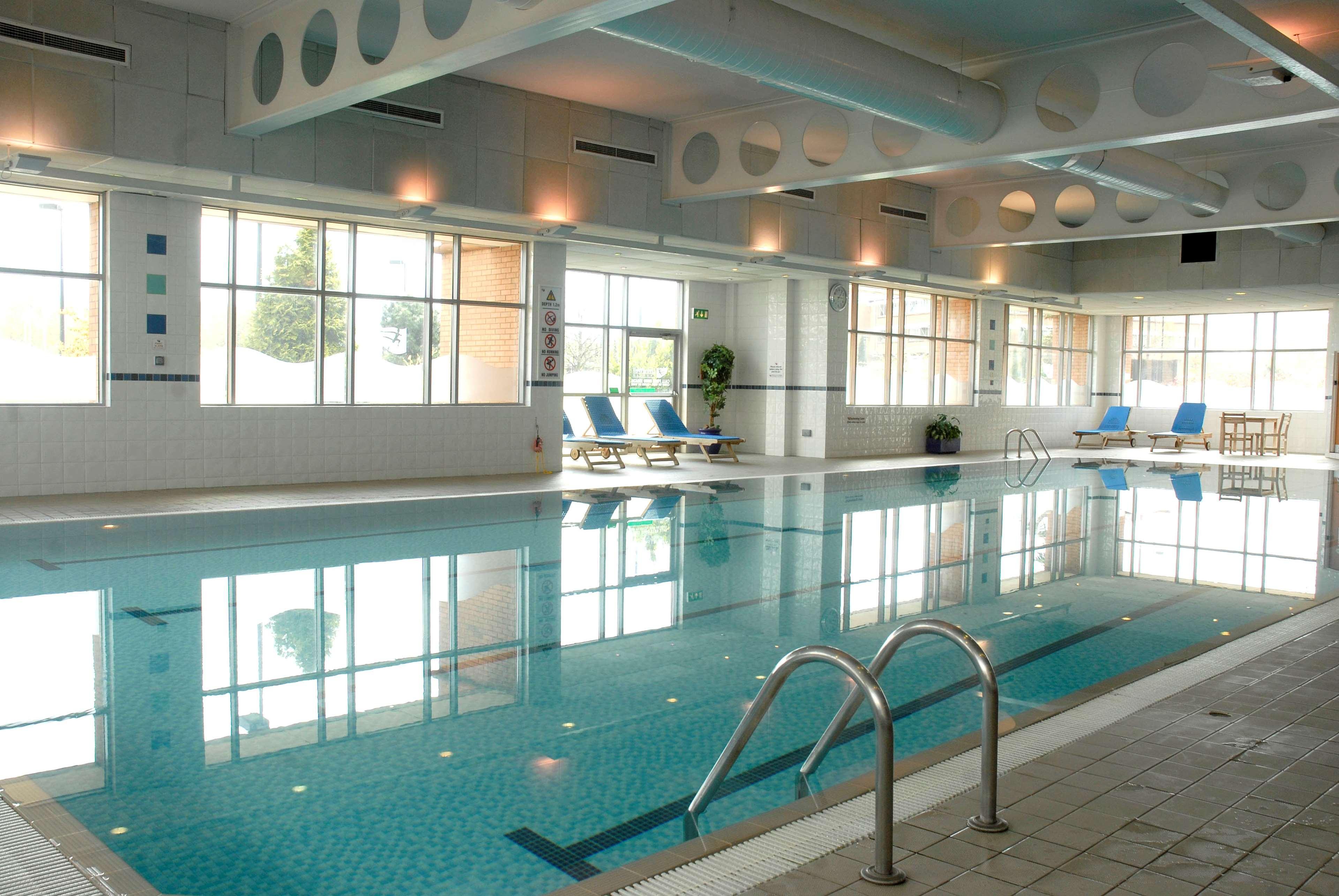 Doubletree By Hilton Glasgow Strathclyde Bellshill Buitenkant foto