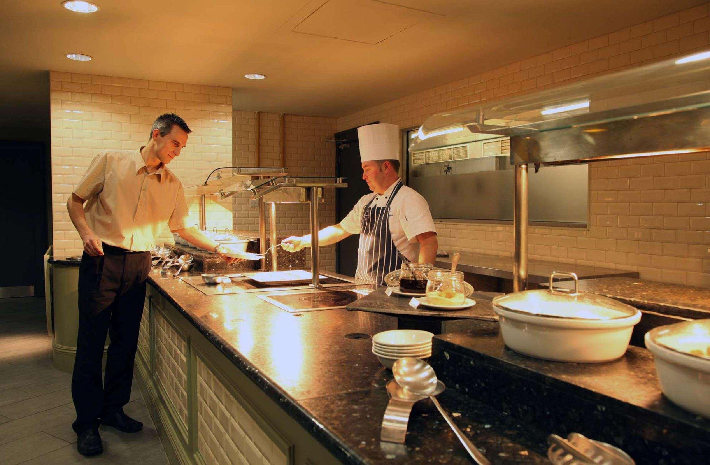 Doubletree By Hilton Glasgow Strathclyde Bellshill Buitenkant foto