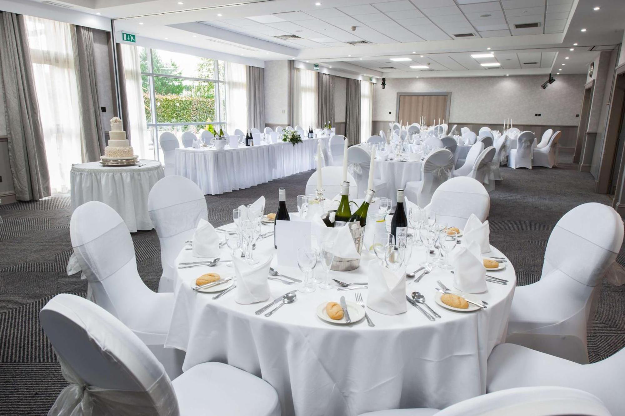 Doubletree By Hilton Glasgow Strathclyde Bellshill Buitenkant foto