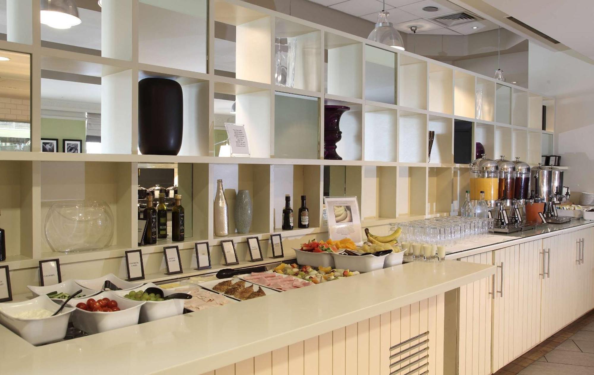 Doubletree By Hilton Glasgow Strathclyde Bellshill Buitenkant foto