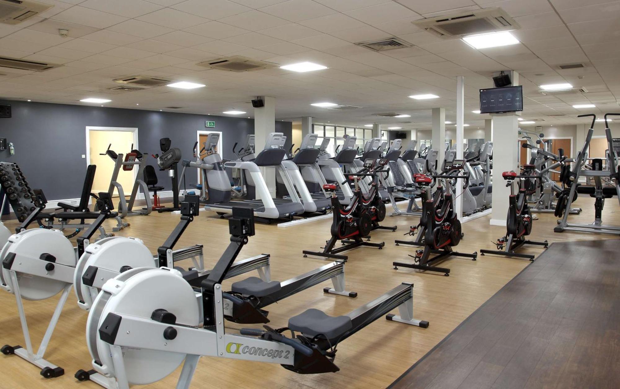 Doubletree By Hilton Glasgow Strathclyde Bellshill Buitenkant foto